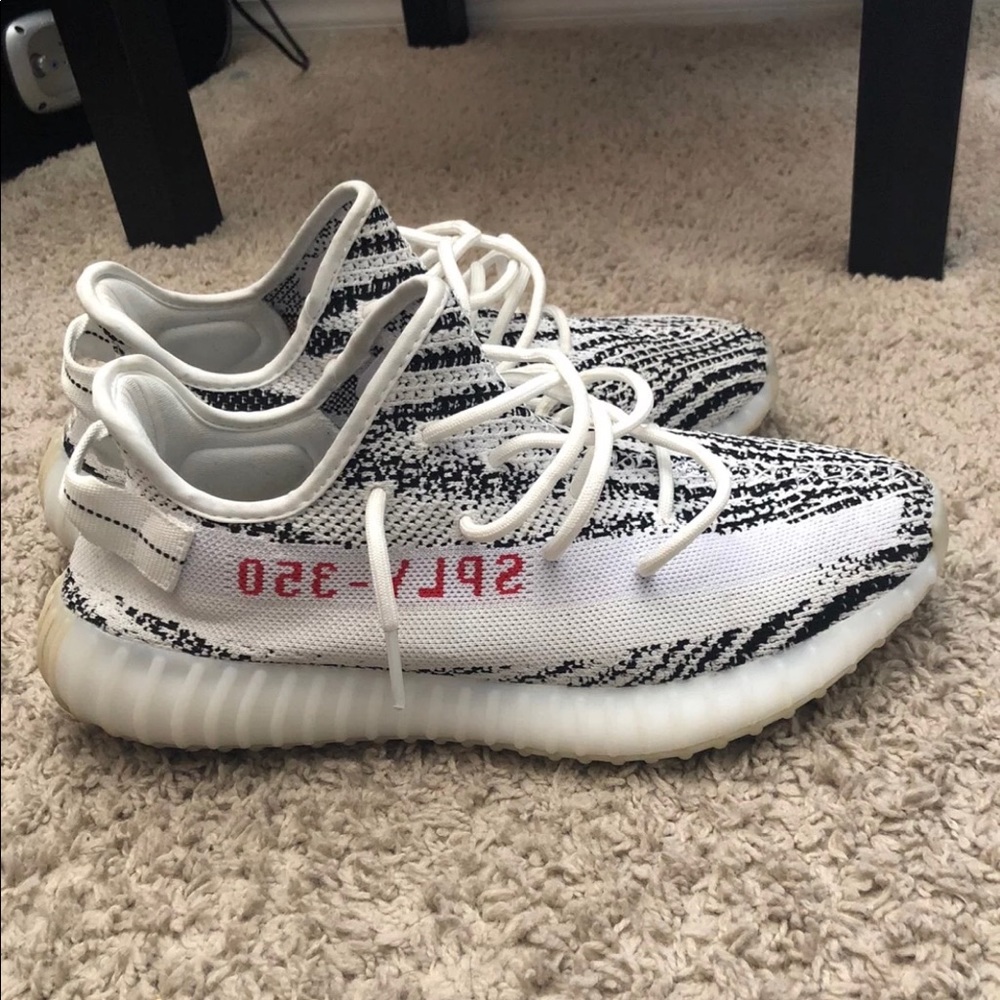 Yeezy boost 350 v2 zebra
